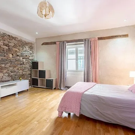 Appartement T3 Au Coeur De *